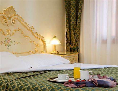 Commercio&pellegrino 3* Venecia